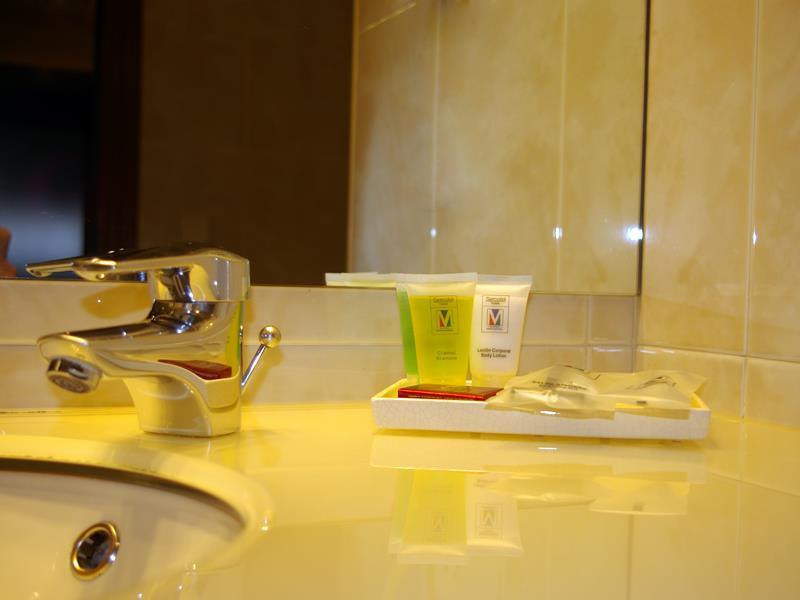 Suites Sercotel Mirasierra Пампона Стая снимка