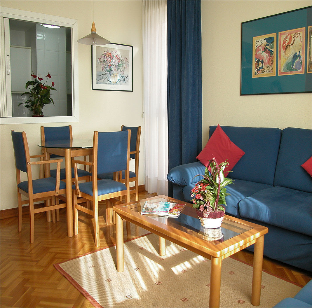 Suites Sercotel Mirasierra Пампона Екстериор снимка