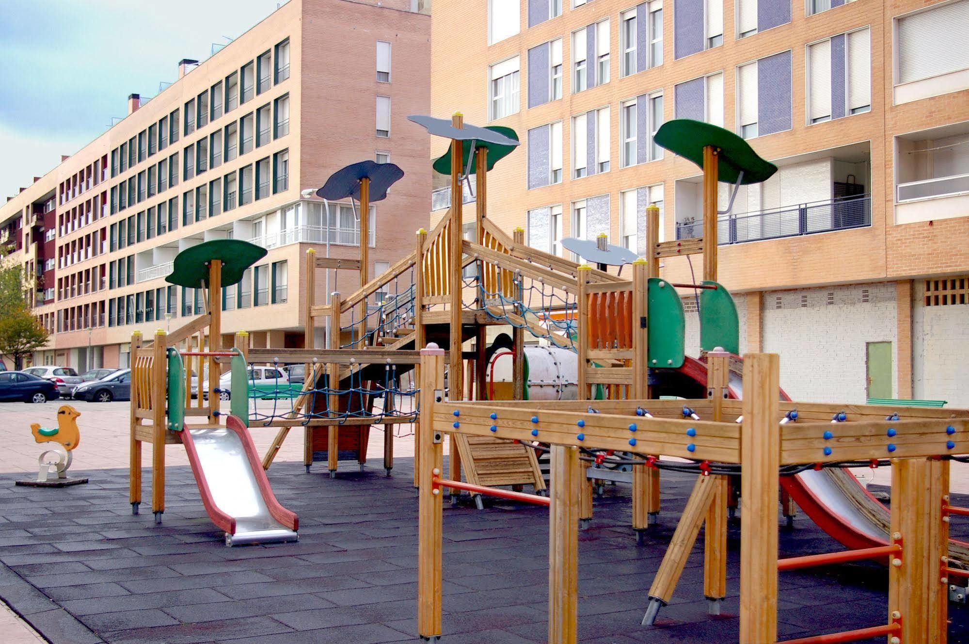 Suites Sercotel Mirasierra Пампона Екстериор снимка